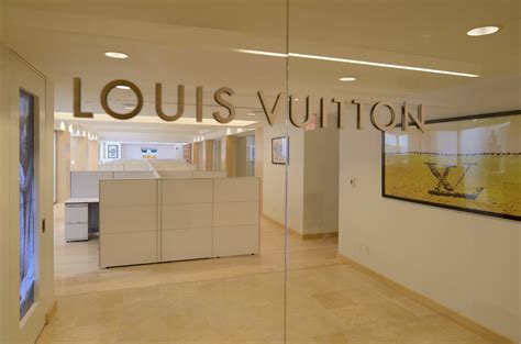 louis vuitton offices|louis vuitton client services.